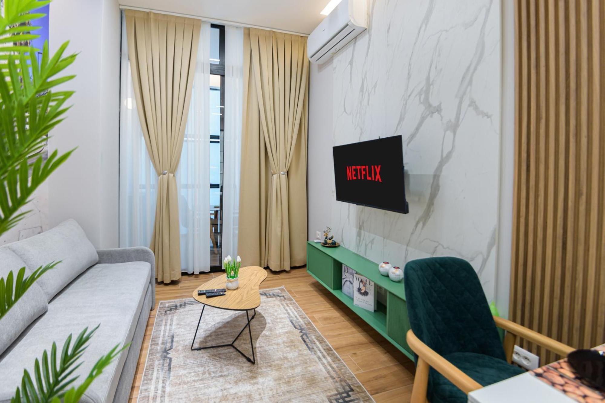 Lux Holidays Durrës Eksteriør billede